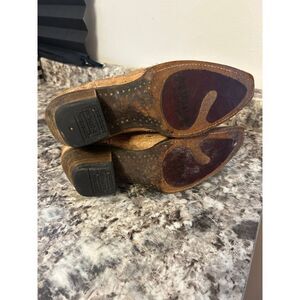 Corral‎ tan boots